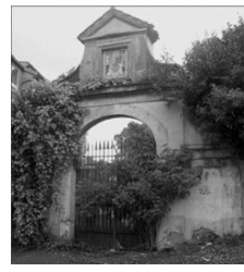 Portale tenuta Monsignor Nicolai